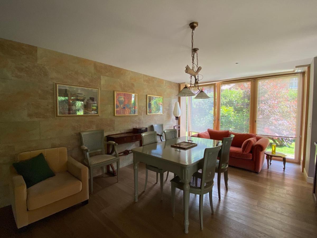 An Apartment In A Modern Swiss Chalet イゼルトヴァルト エクステリア 写真
